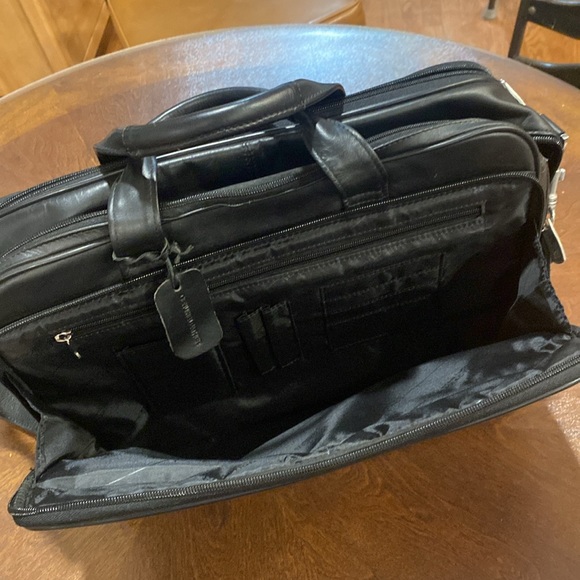 Vintage Kenneth Cole Reaction leather brief case - Picture 5 of 9
